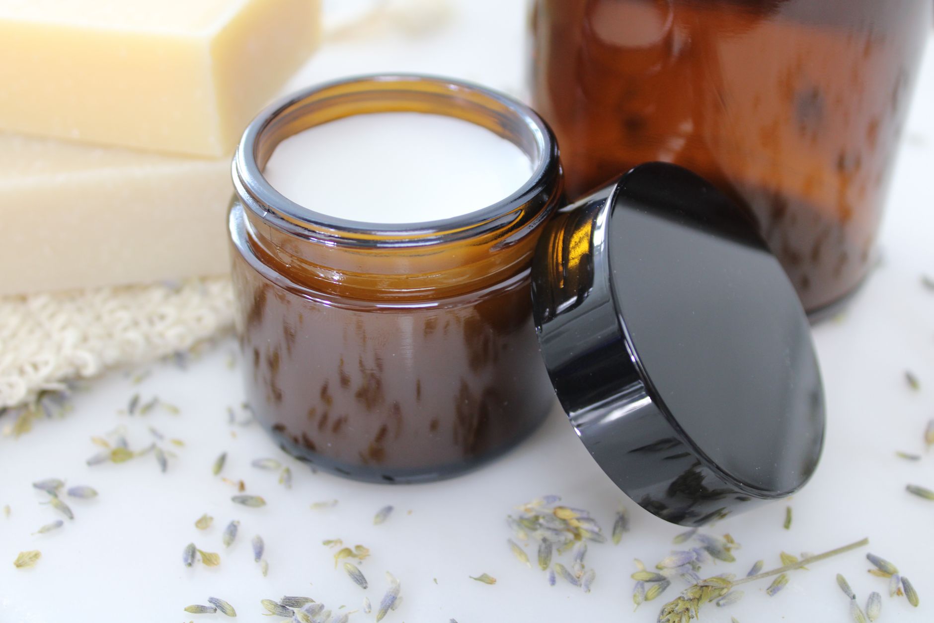 Burrocacao con olio e cera
