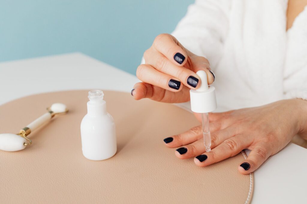 Nagelöl selbst machen: Pflege für Nägel und Nagelhaut